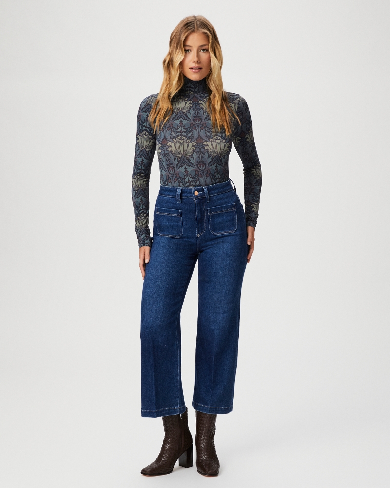 FLAUNT DENIM // Spotlight - Timeless